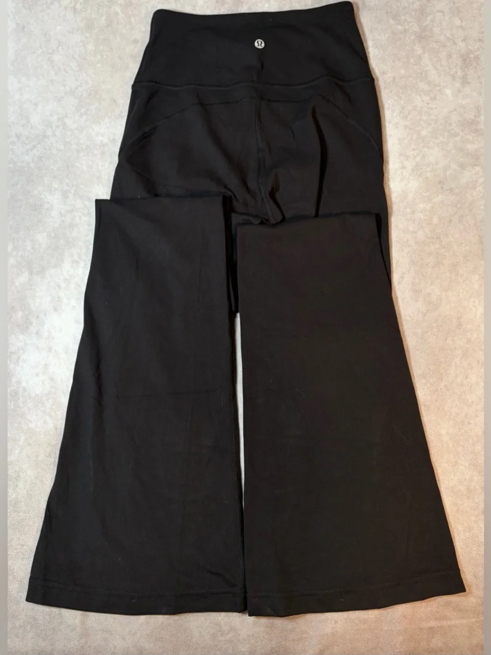 lululemon athletica Size:4 Women Black Boot-Cut Flare Yoga Pants